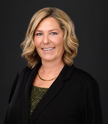 Portrait of Michelle Swartz, REALTOR.